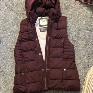Abercrombie vest